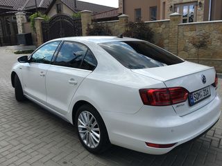 Volkswagen Jetta foto 5