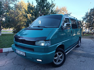 Volkswagen Transporter foto 2