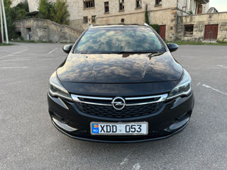 Opel Astra foto 1