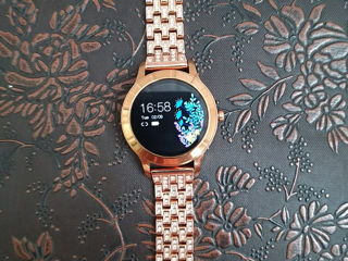 Ceas de tip smart watch foto 1