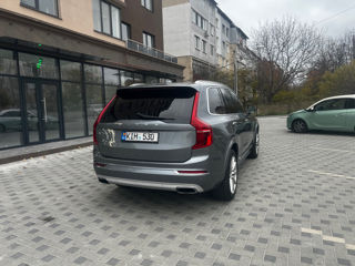 Volvo XC90 foto 4