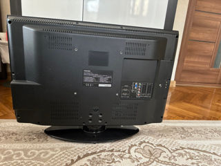 ТV Toshiba 32av703 foto 3