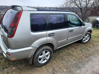 Nissan X-Trail foto 6