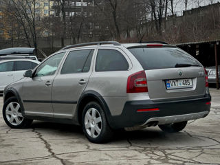 Skoda Octavia foto 6