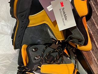 Мужские ботинки новые 44-45 с рефлектором дёшево подарок / Cizme de Trekking Shoes Boots foto 2