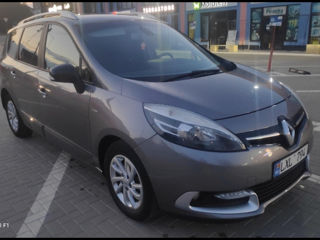 Renault Grand Scenic foto 1