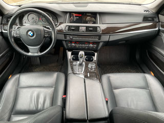 BMW 5 Series foto 6