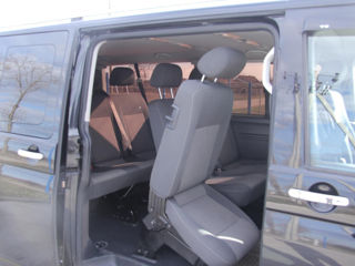 Volkswagen Caravelle foto 6