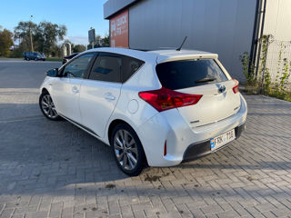 Toyota Auris foto 3