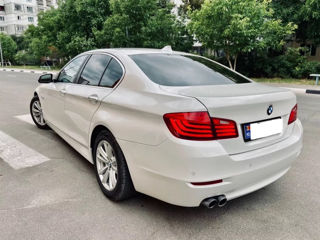 BMW 5 Series foto 3