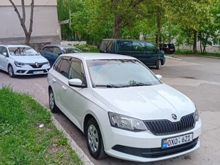 Skoda Fabia фото 1