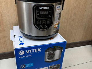 Мультиварка Vitek VT-4278- 350 lei