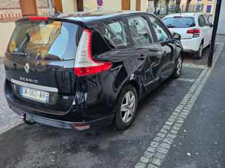 Renault Grand Scenic foto 6