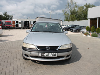 Opel Vectra foto 2