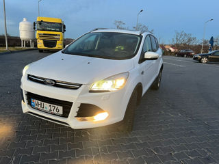 Ford Kuga foto 8