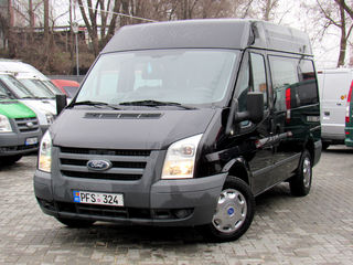 Ford Transit foto 2