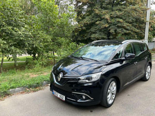 Renault Grand Scenic foto 2