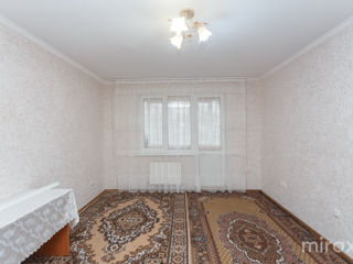 Apartament cu 2 camere, 70 m², Râșcani, Chișinău foto 8