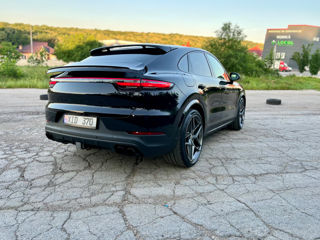 Porsche Cayenne Coupe foto 5