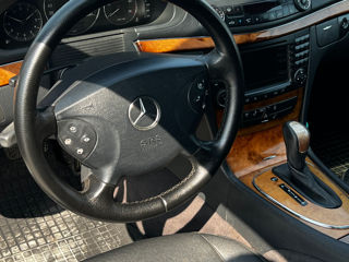 Mercedes E-Class foto 7