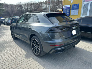 Audi Q8 foto 4