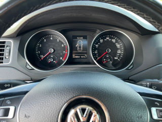 Volkswagen Jetta foto 6