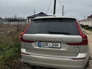 Volvo XC60 foto 3