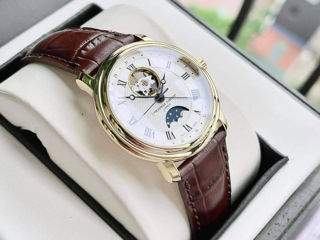 Frederique Constant Geneve Classics Moonphase Automatic