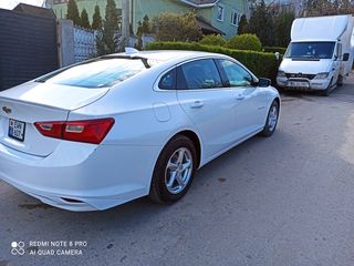 Chevrolet Malibu foto 3