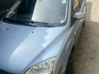 Ford Focus foto 2