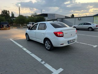 Dacia Logan foto 4