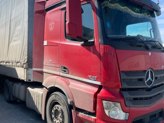 Mercedes Actros