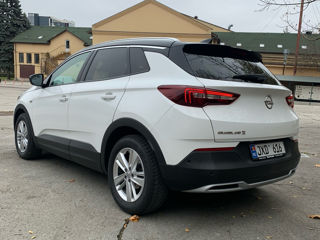 Opel Grandland X foto 3