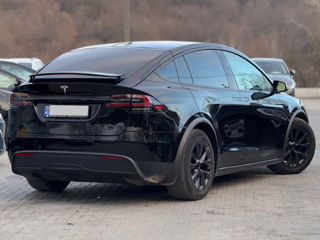 Tesla Model X foto 4