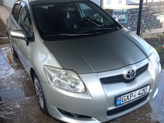 Toyota Auris foto 2