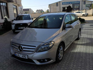 Mercedes B-Class foto 3