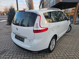 Renault Grand Scenic foto 6