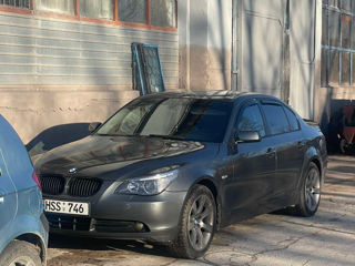 BMW 5 Series foto 5