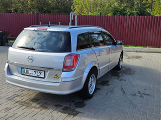 Opel Astra foto 4