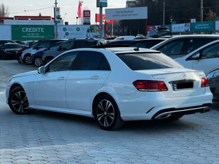 Mercedes E-Class foto 2
