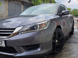 Honda Accord foto 2