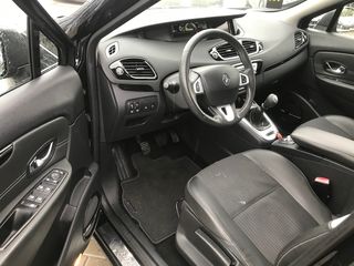 Renault Scenic foto 9