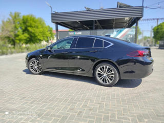 Opel Insignia foto 8