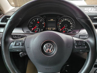 Volkswagen Passat foto 16