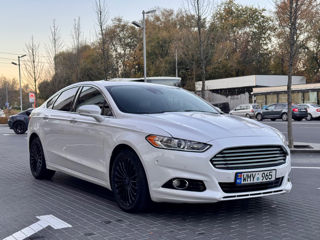 Ford Fusion foto 3