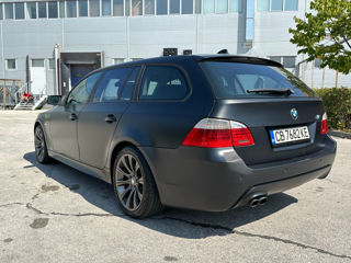 BMW 5 Series foto 4