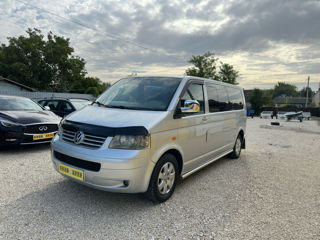 Volkswagen Caravelle foto 3