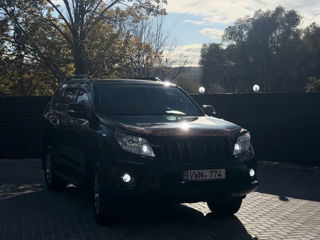 Toyota Land Cruiser Prado foto 4