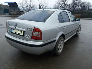 Skoda Octavia foto 3