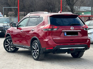 Nissan X-Trail foto 2